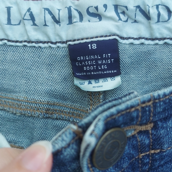 Land's End Original Fit Classic Waist Boot Leg Denim Blue Jeans - Picture 5 of 7